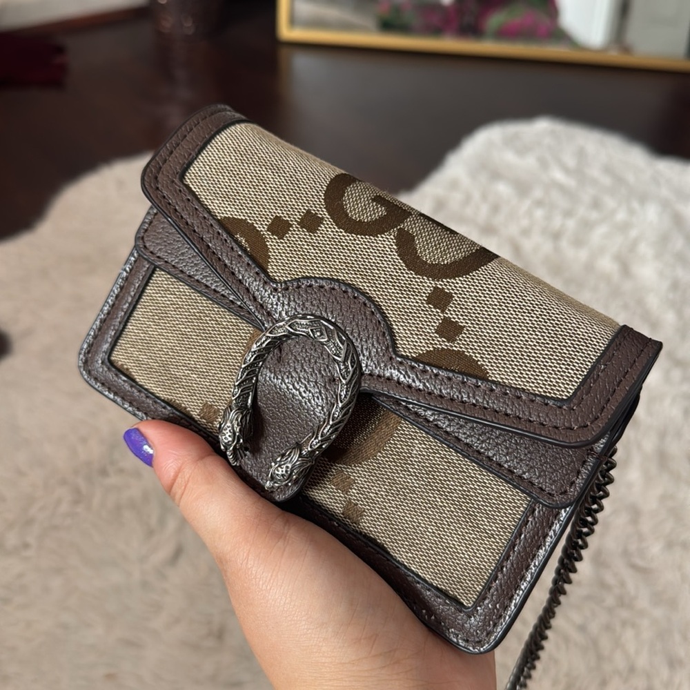 Gucci mini cross body!